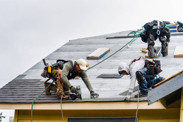 Professional Gutter Installation technician working in Atlanta, IN